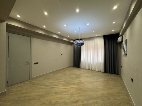 Elan №6052722 - Bakı, Şah İsmayıl Xətai m., 2 otaqlı, 106 m², 3/17 mərtəbə