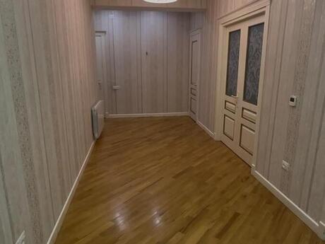 3 otaqlı yeni tikili - Bakıxanov q. - 126 m²