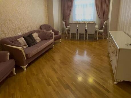 3 otaqlı yeni tikili - Bakıxanov q. - 126 m²