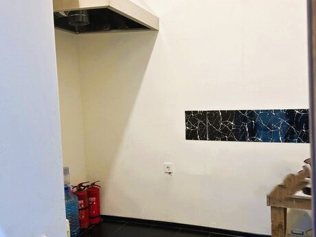 Obyekt - İçəri Şəhər m. - 80 m²