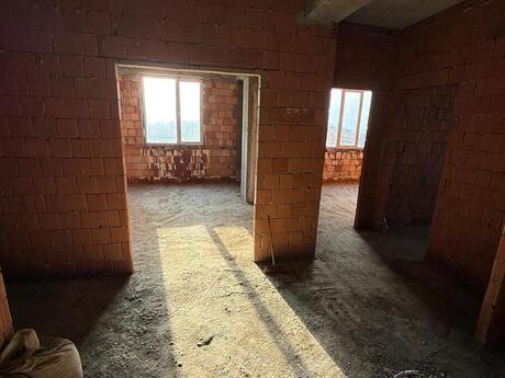 4-комн. новостройка - м. Кара Караев - 181 м²