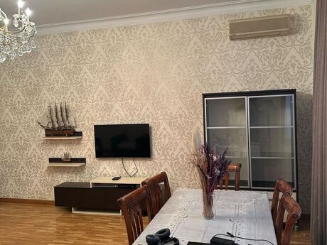 3 otaqlı yeni tikili - Azadlıq Prospekti m. - 130 m²