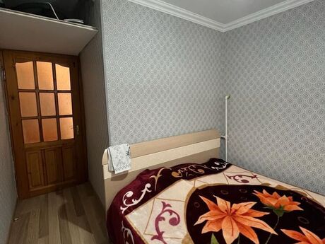 2 otaqlı köhnə tikili - İnşaatçılar m. - 50 m²