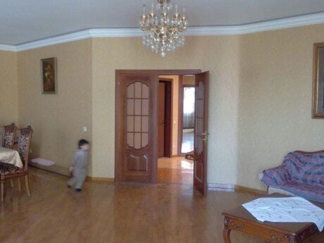 5 otaqlı yeni tikili - 20 Yanvar m. - 200 m²