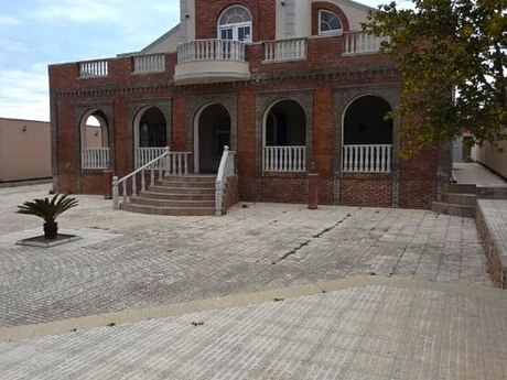 6 otaqlı həyət evi/bağ evi - Nardaran q. - 330 m²