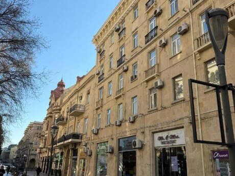 2 otaqlı köhnə tikili - Sahil m. - 45 m²