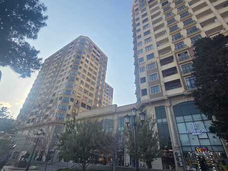 4 otaqlı yeni tikili - 28 May m. - 184 m²