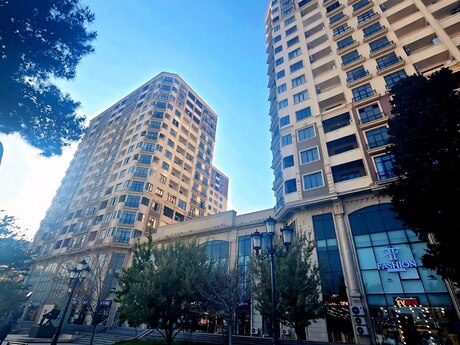 4 otaqlı yeni tikili - 28 May m. - 184 m²