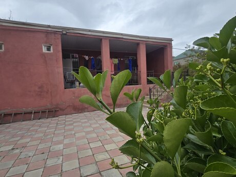 3 otaqlı həyət evi/bağ evi - Xırdalan - 135 m²
