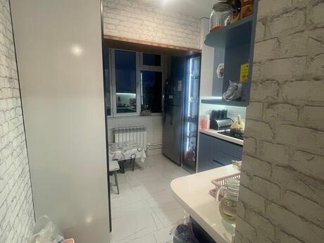 3 otaqlı köhnə tikili - Əhmədli q. - 70 m²