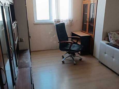 2 otaqlı köhnə tikili - Həzi Aslanov m. - 45 m²