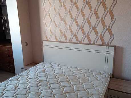2 otaqlı köhnə tikili - Həzi Aslanov m. - 45 m²