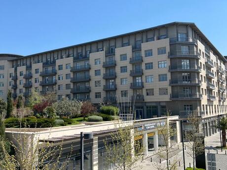 4 otaqlı yeni tikili - Ağ şəhər q. - 220 m²