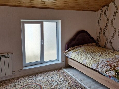 4 otaqlı həyət evi/bağ evi - Xocəsən q. - 170 m²