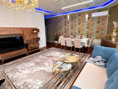 4 otaqlı yeni tikili - Şah İsmayıl Xətai m. - 165.5 m²