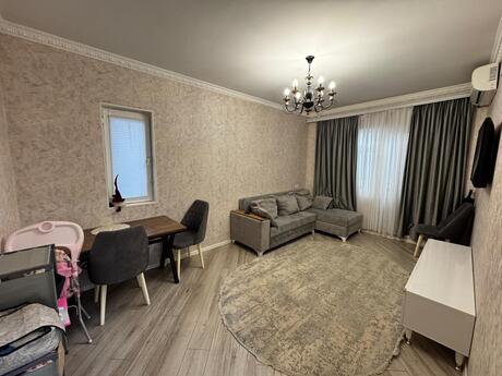 2 otaqlı köhnə tikili - Azadlıq Prospekti m. - 45 m²