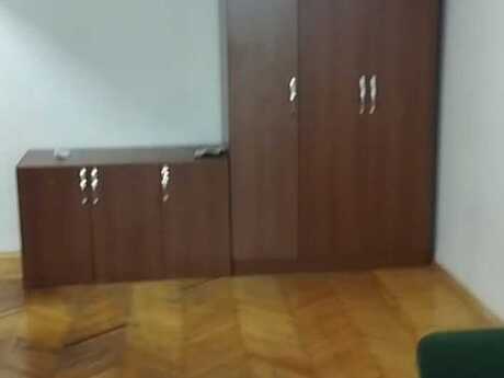2 otaqlı köhnə tikili - Elmlər Akademiyası m. - 40 m²