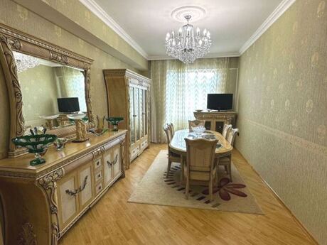 4 otaqlı yeni tikili - İnşaatçılar m. - 130 m²