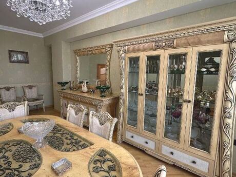 4 otaqlı yeni tikili - İnşaatçılar m. - 130 m²