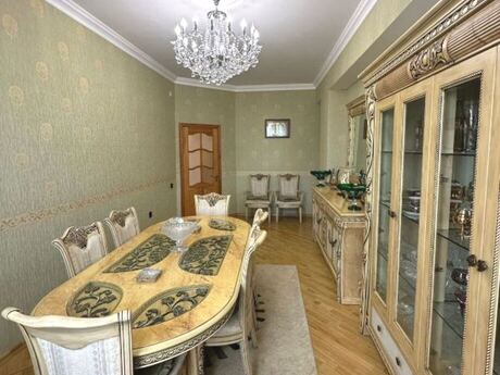 4 otaqlı yeni tikili - İnşaatçılar m. - 130 m²