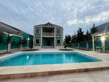 5 otaqlı həyət evi/bağ evi - Mərdəkan q. - 300 m²