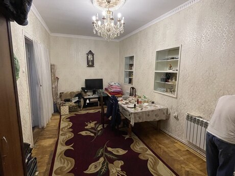 3 otaqlı köhnə tikili - Sahil m. - 82 m²