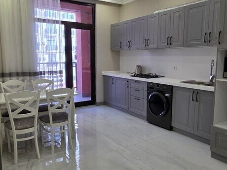 2 otaqlı yeni tikili - Dərnəgül m. - 105 m²