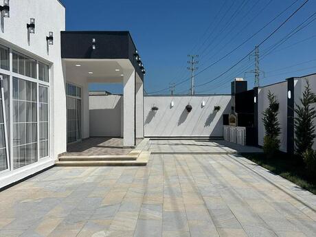 4 otaqlı həyət evi/bağ evi - Şüvəlan q. - 160 m²