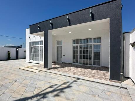 4 otaqlı həyət evi/bağ evi - Şüvəlan q. - 160 m²