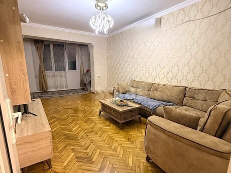 3 otaqlı köhnə tikili - Gənclik m. - 70 m²