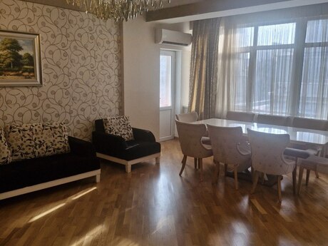 3 otaqlı yeni tikili - Qara Qarayev m. - 150 m²