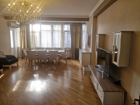 3 otaqlı yeni tikili - Qara Qarayev m. - 150 m²
