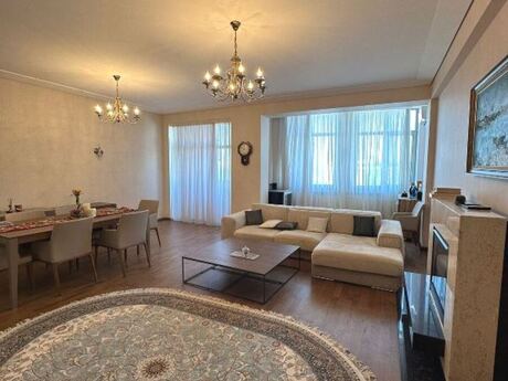 4 otaqlı yeni tikili - Nizami m. - 214 m²
