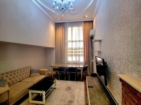 3 otaqlı köhnə tikili - Sahil m. - 80 m²
