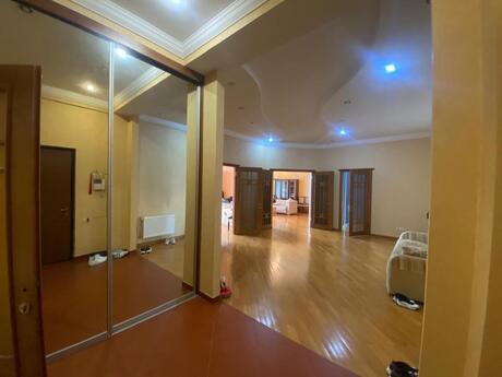 3 otaqlı yeni tikili - Səbail r. - 171 m²