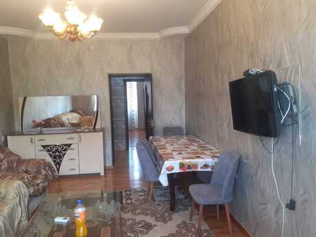 2 otaqlı köhnə tikili - Bakıxanov q. - 55 m²