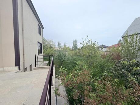 6 otaqlı həyət evi/bağ evi - Sumqayıt - 265 m²