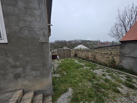 4 otaqlı həyət evi/bağ evi - Şamaxı - 90 m²