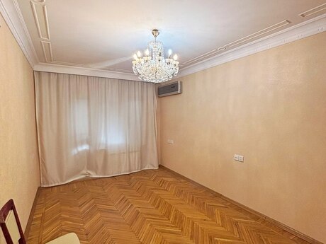 3 otaqlı köhnə tikili - Həzi Aslanov m. - 80 m²
