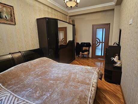 2-комнатная квартира, 76 м², Azadlıq Prospekti: 255 000 ₼ 2