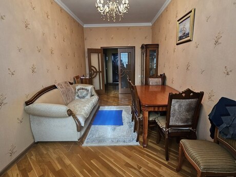 2-комнатная квартира, 76 м², Azadlıq Prospekti: 255 000 ₼ 3