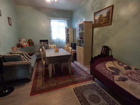 4 otaqlı həyət evi/bağ evi - Xəzər r. - 140 m²