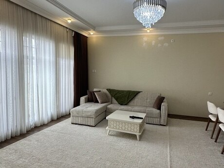 4 otaqlı həyət evi/bağ evi - Masazır q. - 190 m²