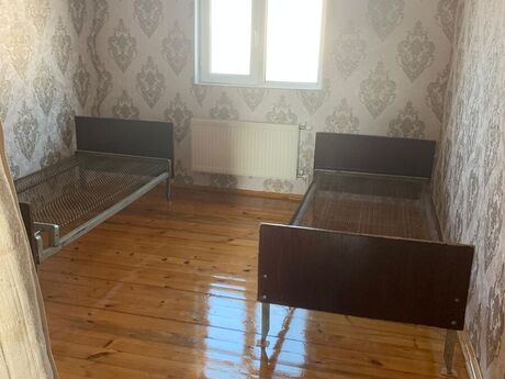 3 otaqlı həyət evi/bağ evi - Həzi Aslanov q. - 100 m²