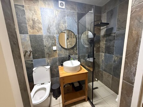 3 otaqlı köhnə tikili - Nizami m. - 70 m²