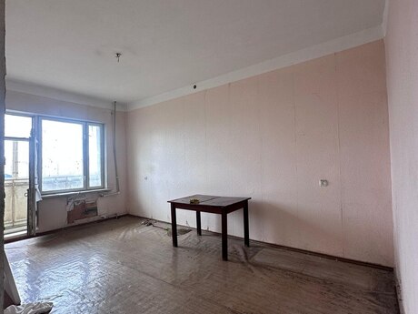 3 otaqlı köhnə tikili - Koroğlu m. - 87 m²