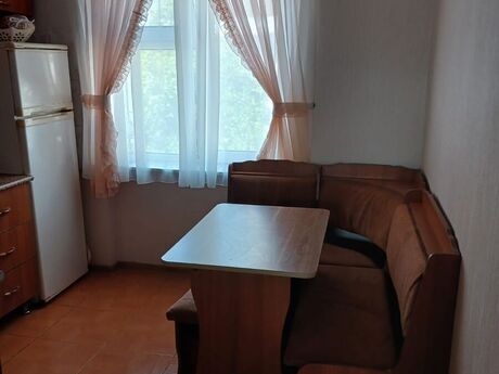 2 otaqlı köhnə tikili - Şah İsmayıl Xətai m. - 60 m²