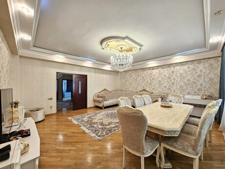 4 otaqlı yeni tikili - Xırdalan - 165 m²