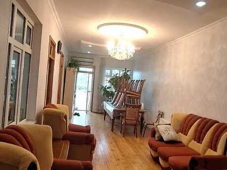 4 otaqlı həyət evi/bağ evi - Yeni Günəşli q. - 110 m²
