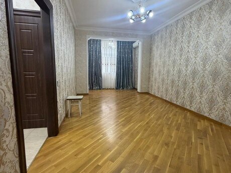 3 otaqlı köhnə tikili - 20 Yanvar m. - 62 m²